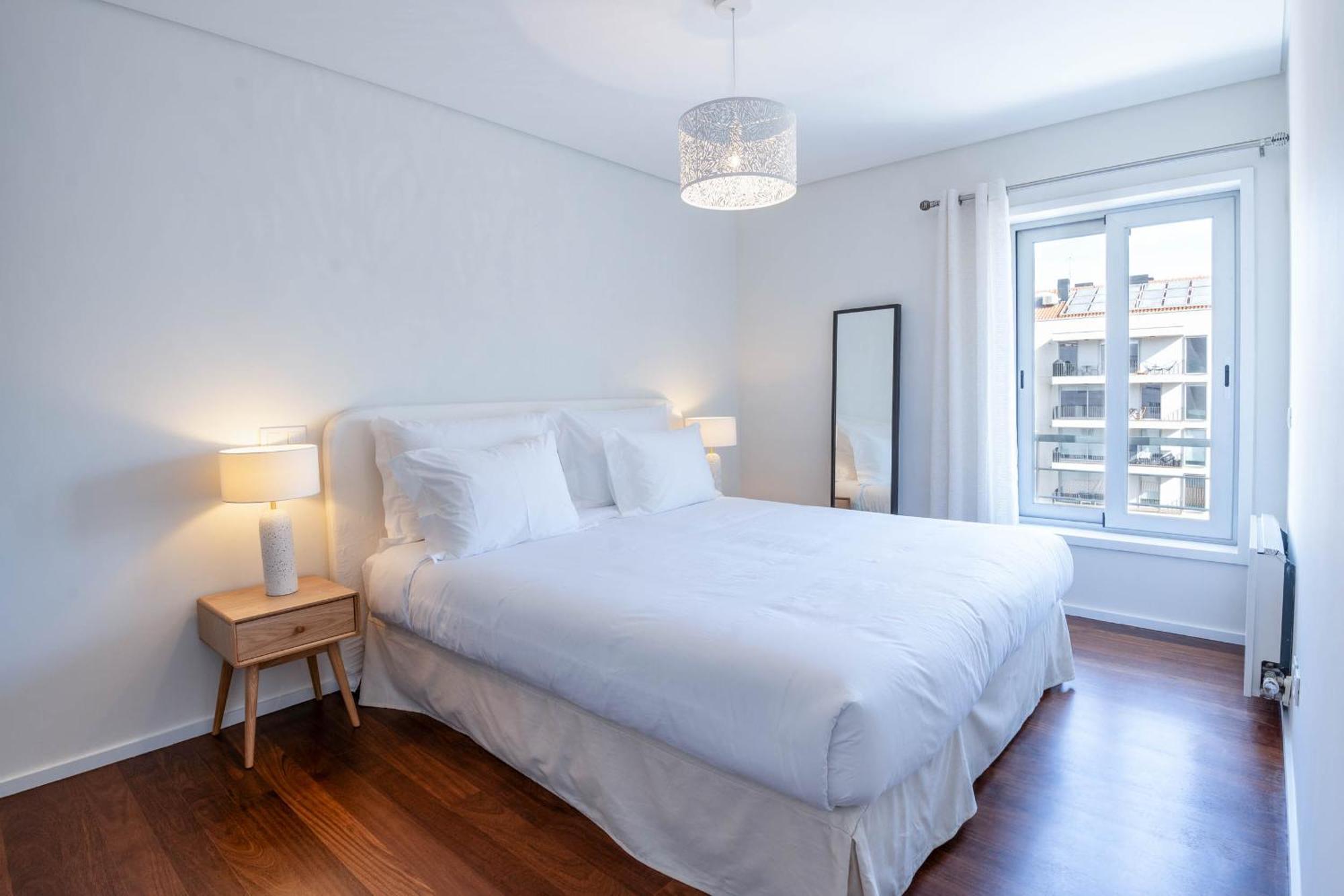 Cedofeita Sunny Apartment - Balcony & Parking Porto Eksteriør billede